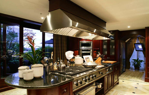 The Grace Penthouse Kitchen