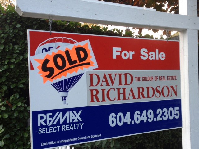 richardson sold sign