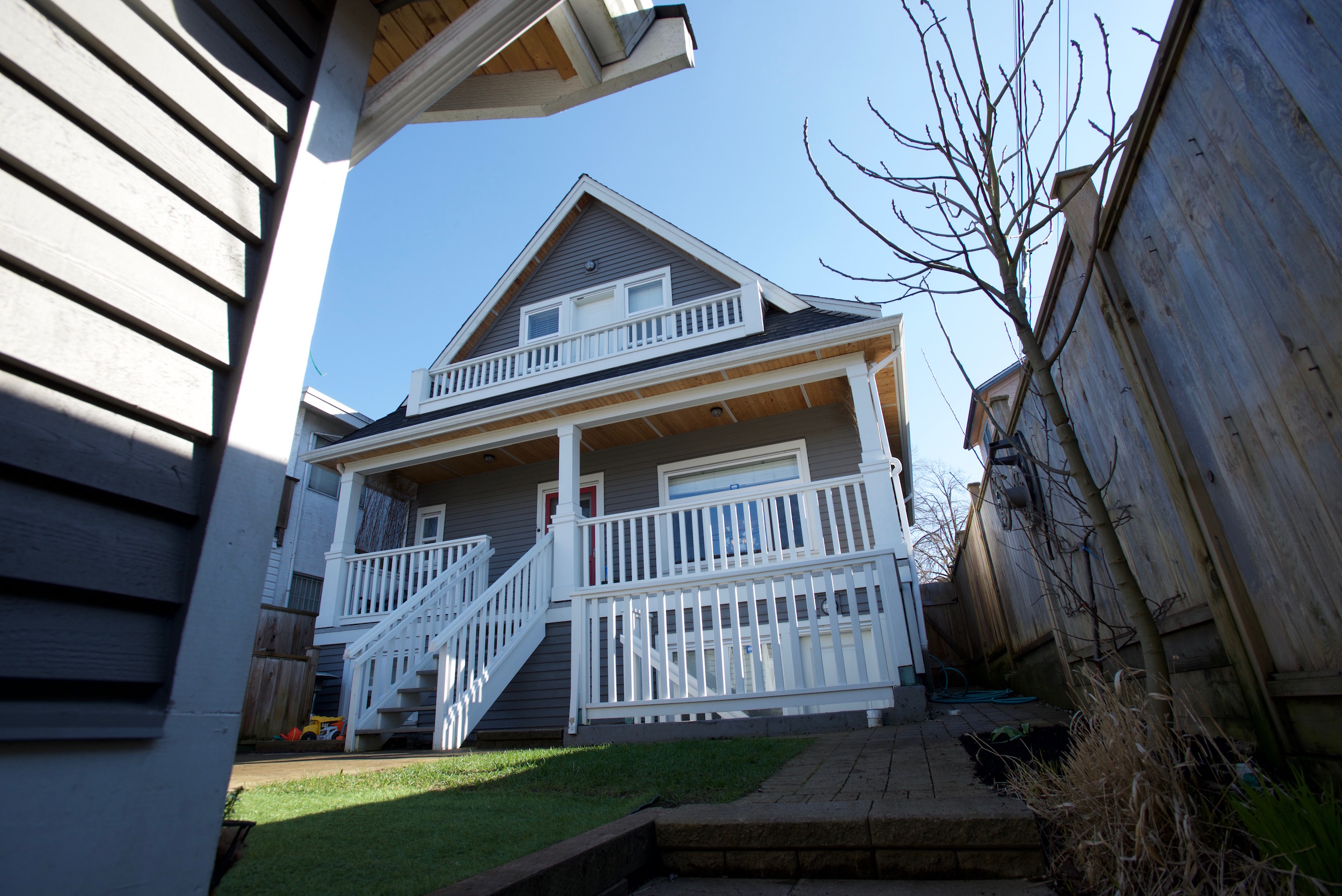 Vancouver East Duplex Modern