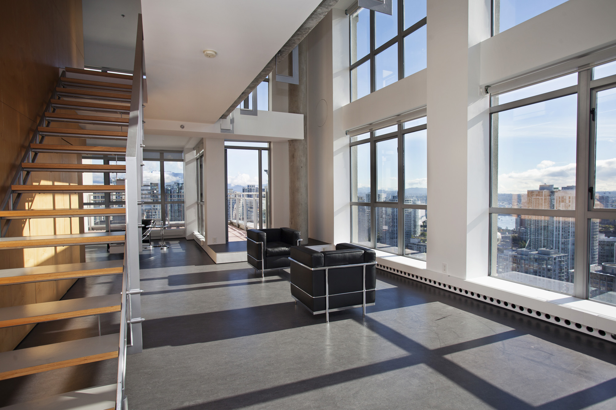 Large Penthouse Loft Vancouver