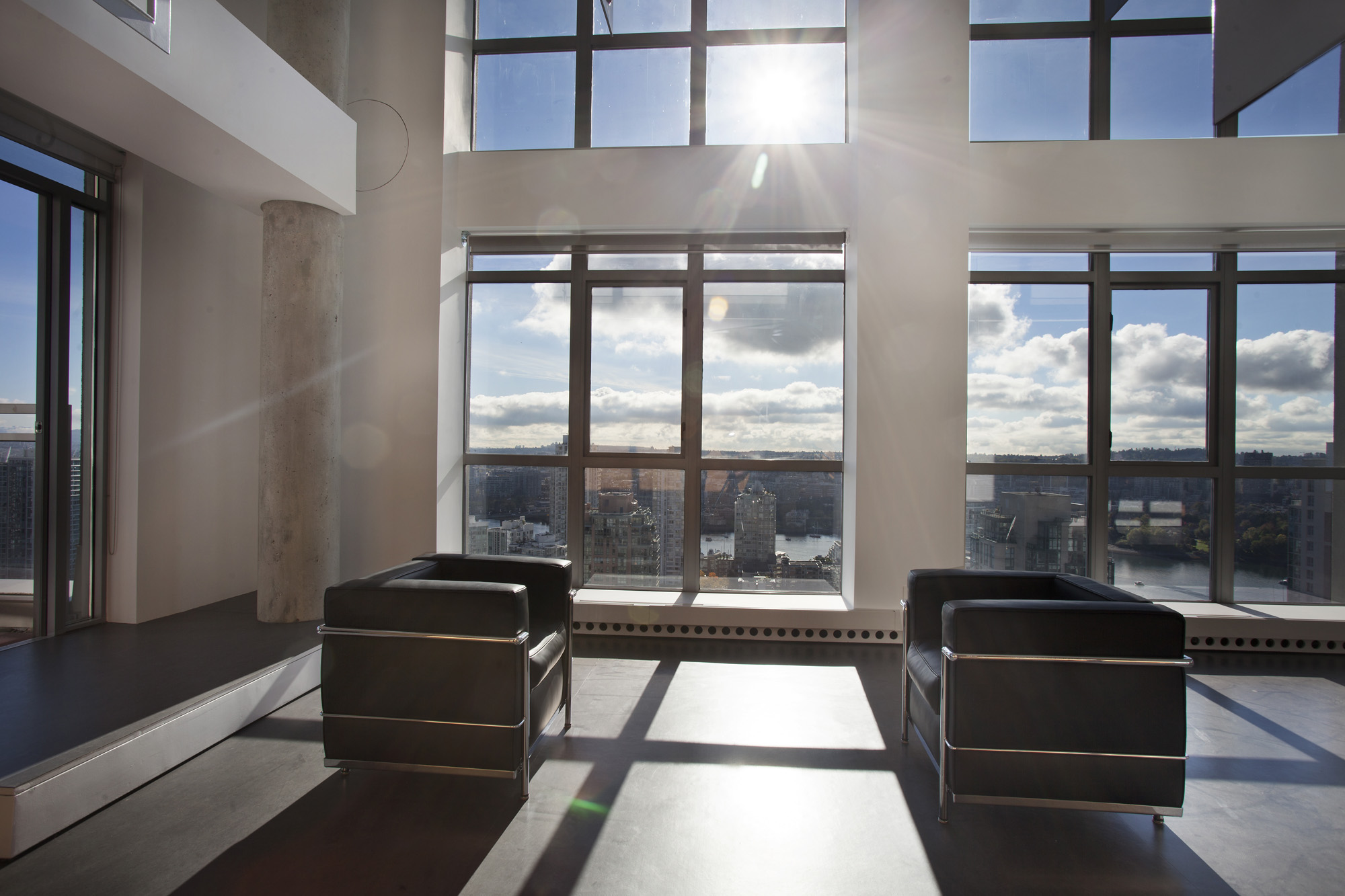 Yaletown Loft Peter Cardew Architects vancouver