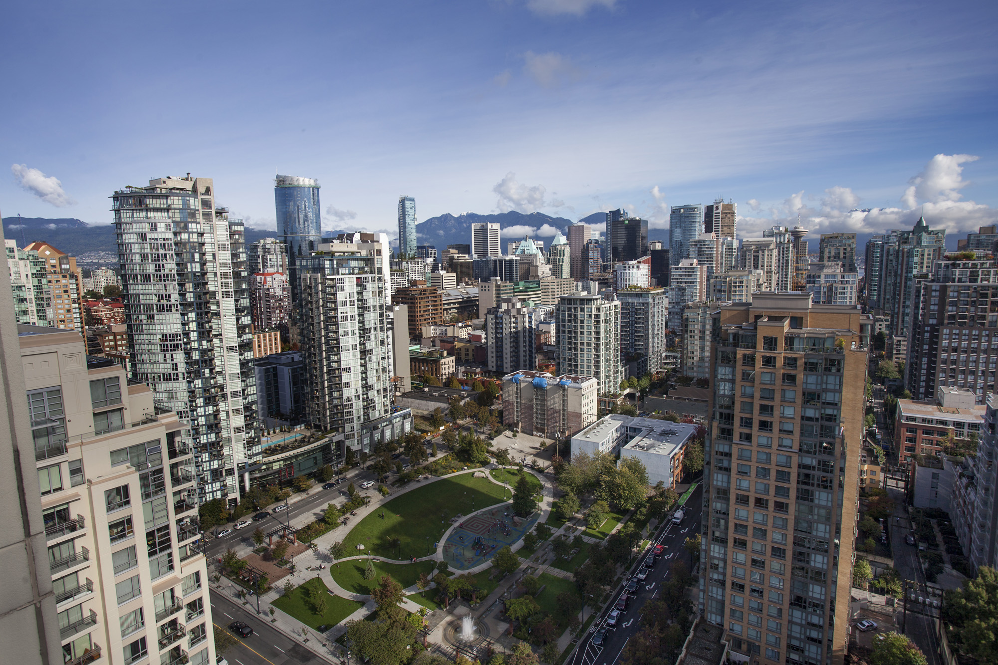 Yaletown loft views