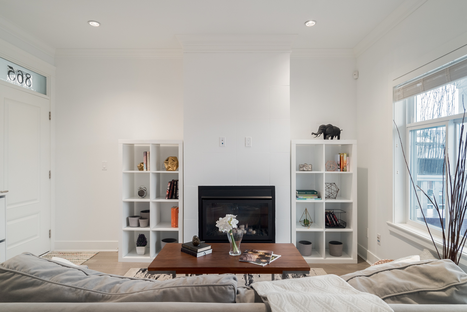 Contemporary Living Room Vancouver - Modern Architectural Home